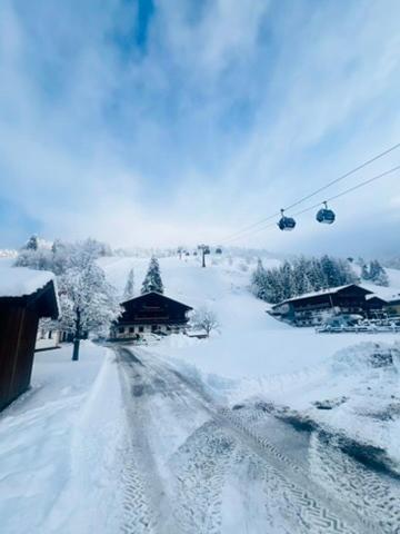 Bed and Breakfast Hochwart Hof Bed & Breakfast Saalbach Exterior foto
